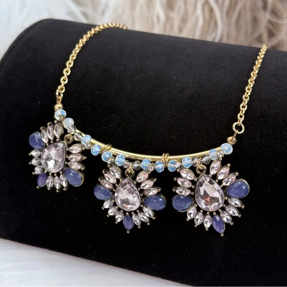 Vintage aged goldtone bling statement necklace